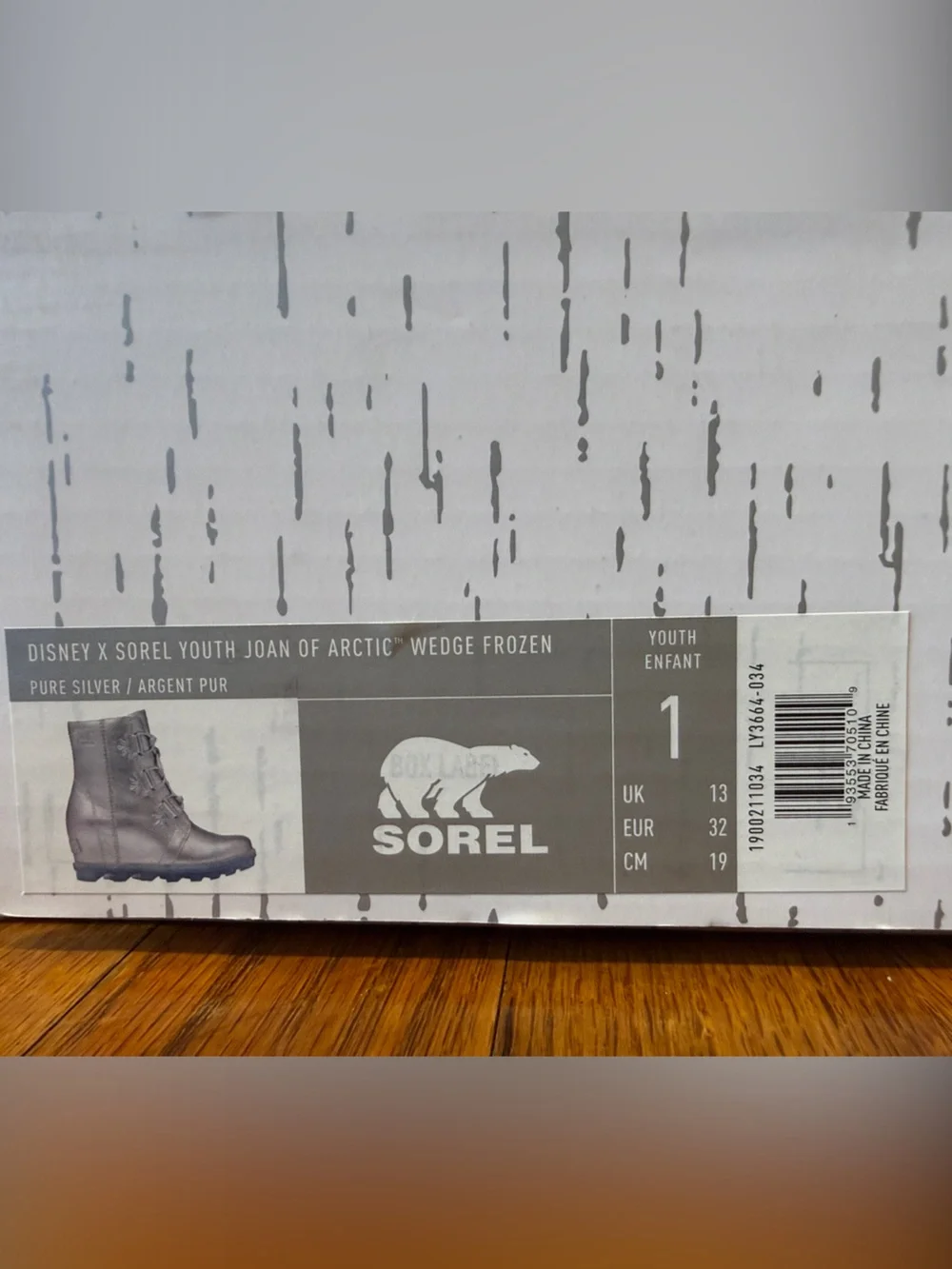 NWT Disney x SOREL Youth Joan of Arctic Wedge Frozen Boots Pure Silver Size 1